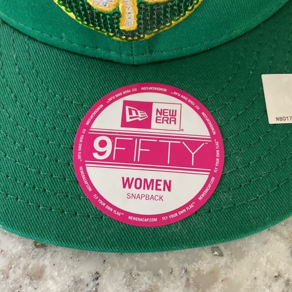 Boston Celtics 9Fifty woman’s hat - Picture 12 of 15
